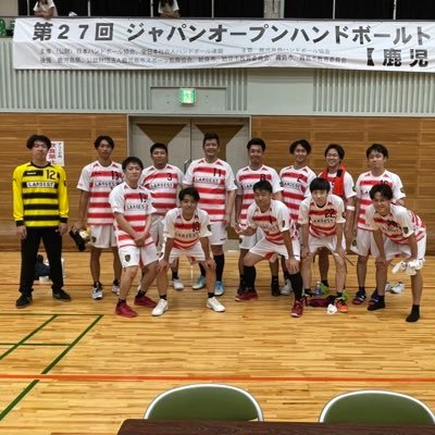 東京都社会人ハンドボール1部リーグ所属のラージェストです！
目標はジャパンオープンベスト8🔥
加入希望、練習参加希望はDMへお願いします。
