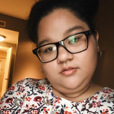 trishalee96's profile picture. 29🇵🇭 #LakeShow 💜💛 / Personal acct 🖤