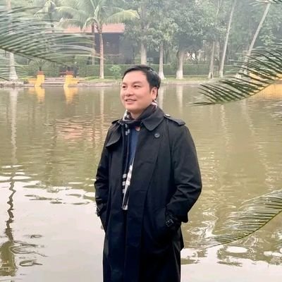 DrChen70817071's profile picture. Doctor