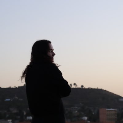 daniellebushey's profile picture. 