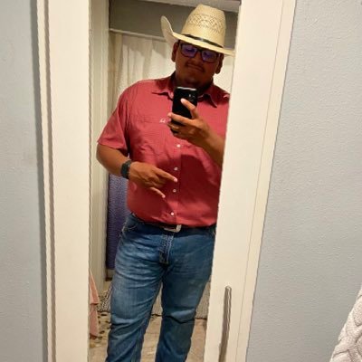 carlosordazzz's profile picture. @alexxxibarraa ❤️‍🔥