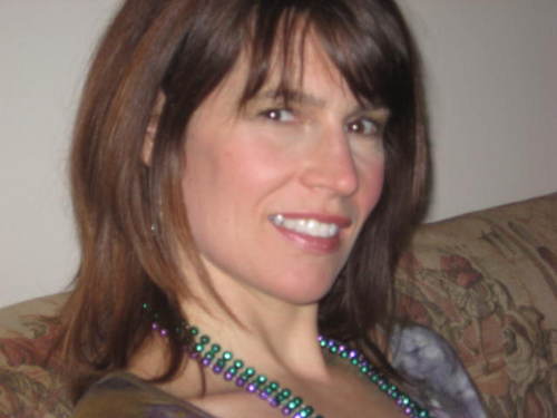 newmethodorg's profile picture. Professional Organizer, Mother, World Traveller