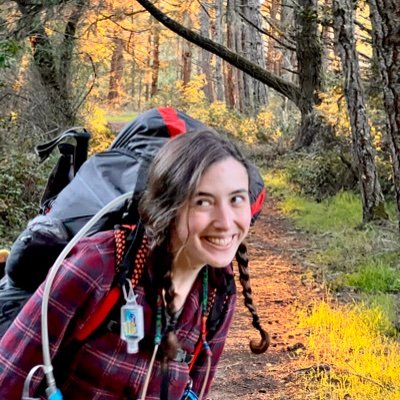 sustainable solar sleuth at @UW_CEI @NREL | outdoor science ed @Wild_Rockies | sci-clist at @cycleforscience | #crystalcakes | #AcademicMentalHealth | she/her