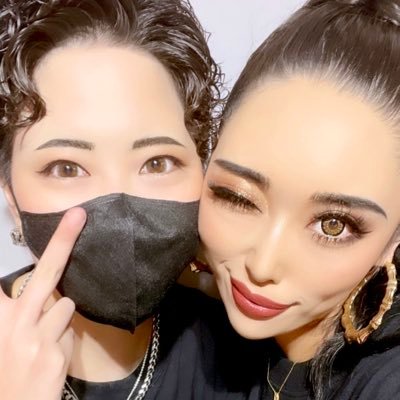 DYMkh630KcC2wK3's profile picture. めちゃくちゃフッ軽/お酒🍻/とにかく楽しいこと大好き🙆‍♀️/お気軽にFollow Me🤣/潤姉/HELENAさん/JA/エレマニ/🎼😊あゆみんさん💗/熱しやすく冷めやすい🙌/とことん負けず嫌い😤/A Secret Makes A Woman Woman.