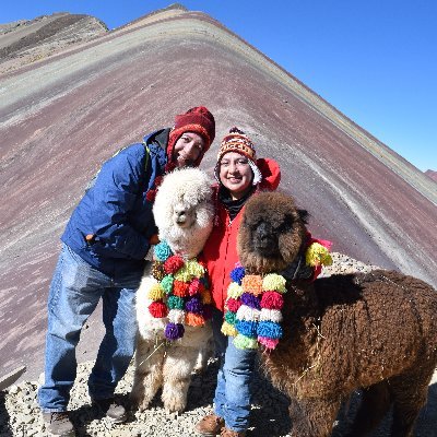 Informático, programador, casado, dos hijos, casi un bosque plantado. Decidí escribir al caer en la cuenta de que ya leí demasiado. Fantasía, Ciencia Ficción
