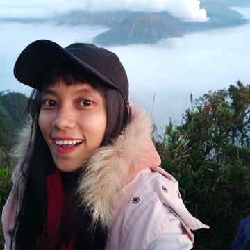 Putrikina123's profile picture. Marketing, Parenting, and Traveling 🤩