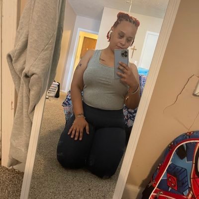 Sydney 27 ♋️ Mommy of 3 11|17 ; 06|23 ; 08|20 Blessed
