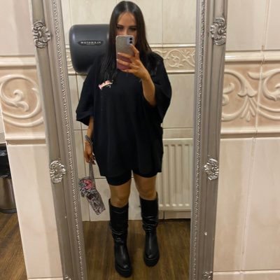 elb__xx's profile picture. 