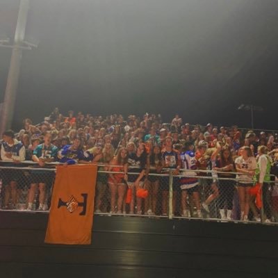 THSFANSECTION1's profile picture. tiger students section🐅 officially named best student section in MN since the dawn of time- ROLL TIGERSSSS