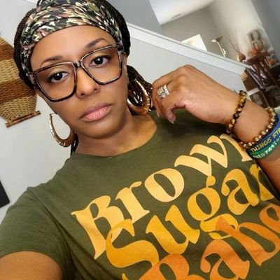 iambcreative's profile picture. ENYBklynDNA/Destigmatizing⛪️, 👨‍👩‍👧 & SA Trauma/Hi IQ Human Encyclopedia-I know stuff/🚫🤡 or BS💩