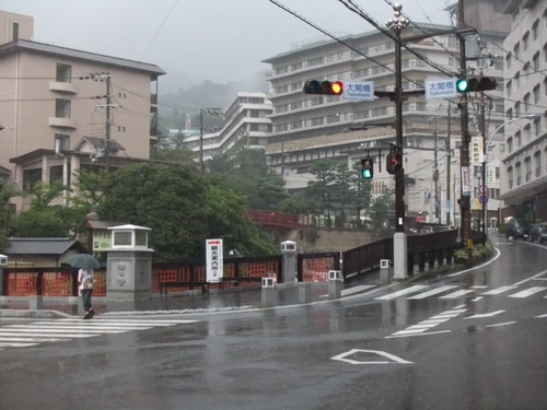 自分が見て面白かったり、役にたったサイトを紹介したいと思っています。