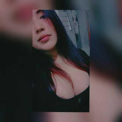 Soy unica 😆 soy amable 🙃 soy humilde 😉 soy sencilla ❤️✨ soy gordita 🥰 chaparrita 🙈 y no me gusta presumir 🤦♀️