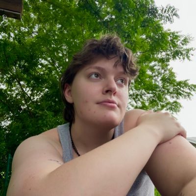 vvvyces's profile picture. 🔞 21 | he/him/they/them ⭑ disabled, mad, mean transsexual