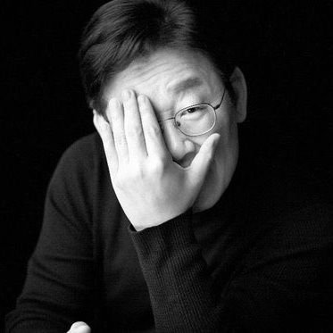 김대중 노무현 문재인 이재명 민주당 지지자
필독)https://t.co/Fs1dDoo8lt
#파란색피의연합