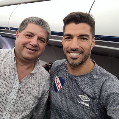 Empresario Gastronomico de Salto.
Bolso total #13395 socio honorario