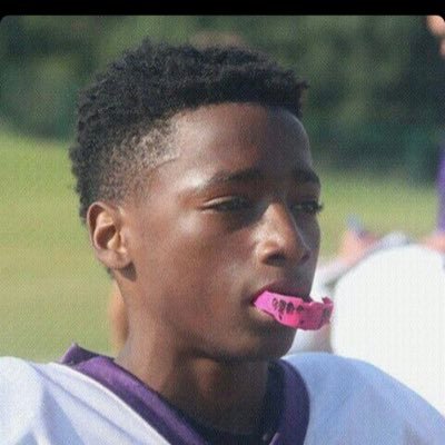 Psalms 46:10 ~ | | WR/DB https://t.co/efEV6ngUZz. Track: 100m(10.22) 200m (20.69) email~Chrisnelson4468@gmail.com