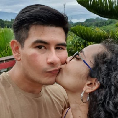 handsomevliz's profile picture. Handsome ! full gym, kick boxing en resumen soy unico :)  Dios mi fortaleza y mi gran amigo :)