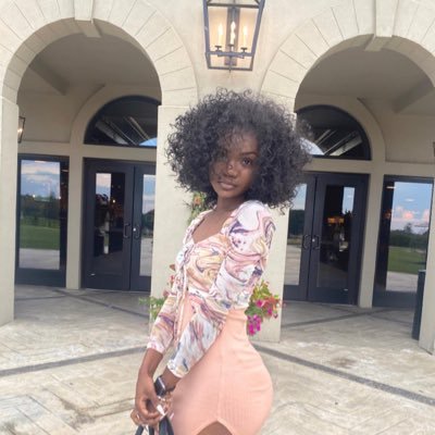 ItsPandxrasBox's profile picture. Dora 🐉                                                 BS Chemistry                                        BS Industrial Engineering Technology   Est. Dec 2021