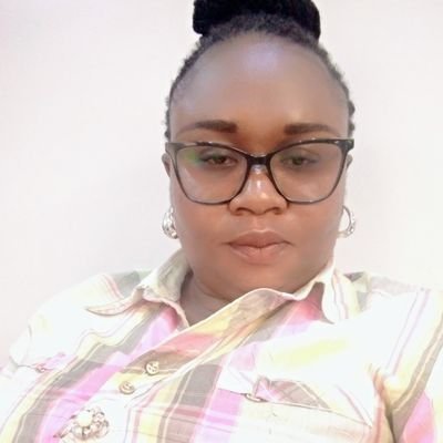 ChiomaJennie's profile picture. simplicity!