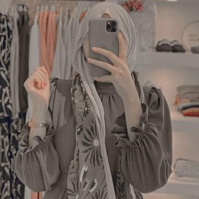 دا ځینی خلګ دی په سر د ګرځولو خلګ 😊
خو پدی ځینو به سرونه درته وګرځوم 😏😇