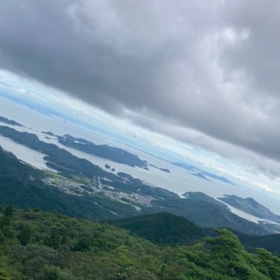 メンヘラ同棲愛者のメンタルシャボン玉お化けですw
DMでお話したい人はしましょ！！あ、エッチな垢じゃないです！愚痴とかばっかりですw性別は女でJKでござる。女の子も男の子も仲良くしたいと思ってます！よろです