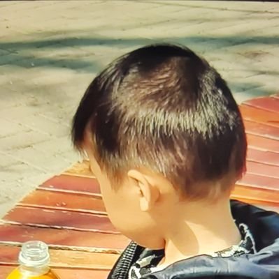 QGhZLCcYMhLjW3j's profile picture. ahuanok