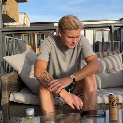 aHampusb's profile picture. 