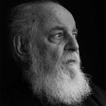 kingoftwittes's profile picture. چه خوش آن قماربازی که بباخت هرچه بودش،