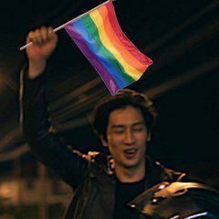 BLloverleriz's profile picture. `sevişiriz ve tutkumuz inlemelerin olur🕊