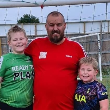 Level 1 football & Futsal Coach. Loves analysis within football. KTFC u18s Data Geek. Self employed coach, owner of AJF Coaching, husband, dad and Spurs fan