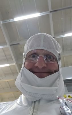 peckerface18's profile picture. 