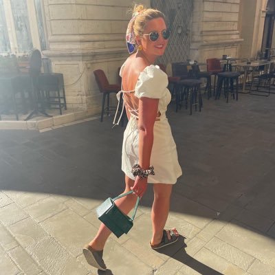 SophyMoyes's profile picture. Personal account, views my own etc.