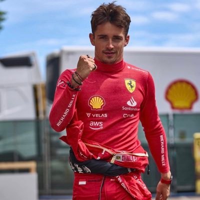 Amo la Ferrari e Charles Leclerc