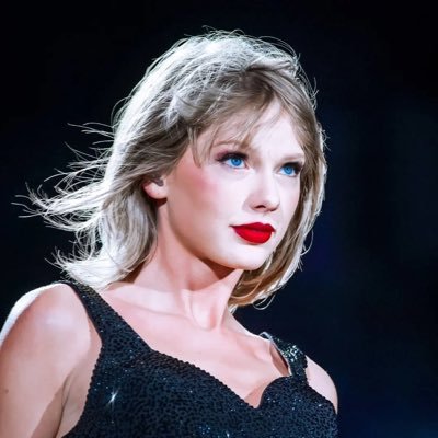 TomChenSwiftie's profile picture. 