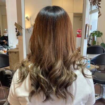 akko86508222's profile picture. スイーツ、カフェ、ドライブ、読書、音楽、スーパー銭湯、インテリアが好き🍅Tuba吹き(Kalison4/4SP・侍romera)只今お休み中🍅双極症Ⅱ型＆心房細動あり🍅高2女子＆小4男子の母🍅バツイチ🍅障害者雇用🍅INFJ🍅鍵かけたりオープンにしたり🍅DM❌