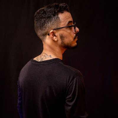HOJE VAMOS JOGAR MUITOS JOGOS, PC EMPRESTADO RODANDO LISO . Contribua com meu tratamento. Qr code na tela. - alex_porto_ on Twitch
