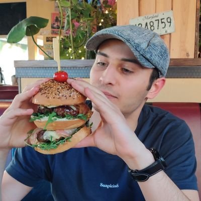 pqvaleh's profile picture. Post-quantum post-graduate