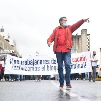 viceministro de educación Revolucionario, antiimperialista y humanista. Frente de Educadores PSUV Aragua