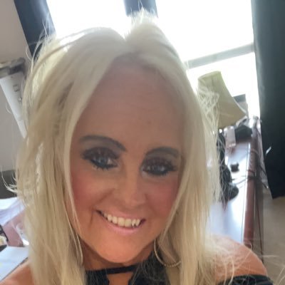 TonyaBagley4's profile picture. 