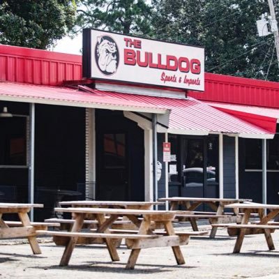 A LAFAYETTE institution! Open 7 days a week. Located at 109 General Mouton, Lafayette, LA. Follow @Bulldoglaf on Snapchat