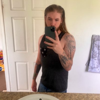 zMessorem's profile picture. 22 | COD Zombies Fanboy | Corpse Killers Inc. Leader