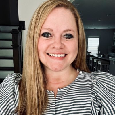 Instructional Facilitator + Intervention Teacher @SalemMSWake | M.S.A. | NBCT | Mentor | STEM advocate | Lifelong learner | NCSU '04 & UNC '13 | she/her/hers