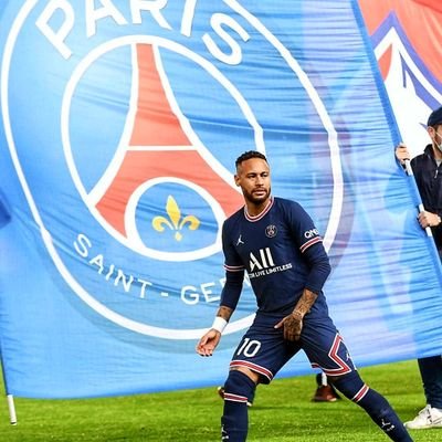 I love France bleu Paris I love the film hocus pocus and hocus pocus 2!! Sarah and Mary is the best out of the film Neymar is the best player from PSG ❤💙❤💙