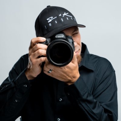 Photographer. Traveling the globe, transforming reality into something…SiK! 📸 ~~~~~~~~~~~~~~~~~~~~~~~~~~~~~~~~~~~~ Wanna know more? 👉🏽https://t.co/cG1LfjZcJh