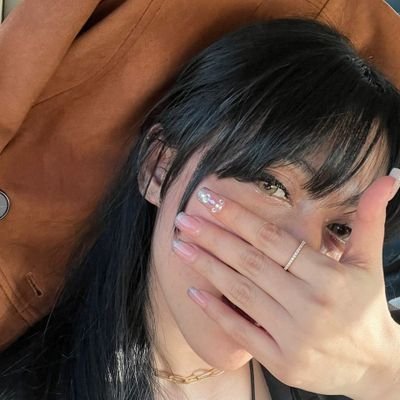 tan43004164's profile picture. 