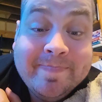 disabledwheelh1's profile picture. mental health streamer. kick sarcastic. disabled, cronic pain, Canadian eh 🇨🇦🇨🇦
https://t.co/VSBKwNrJtH
Arieswar03 dis