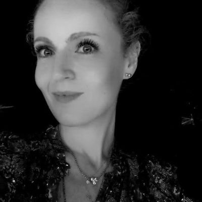 Mother & Founder @toucan supporting #creatives #nextgen @queenscomtrust #QRF » @OxfordSBS GlobalLeadershipCouncil @zsllondonzoo ± Deputy @SaidFoundation