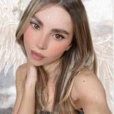 sarahschmidttt's profile picture. unr '20