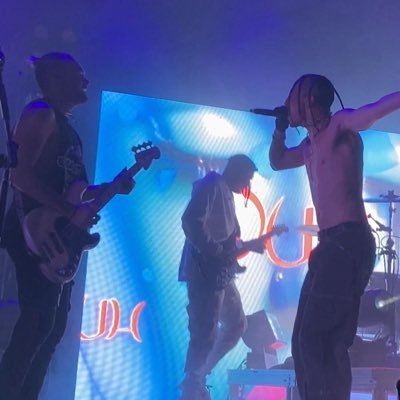 -games for chase atlantic fans 🖤 -100% inspired by @chaseatlgrammys , please follow them !