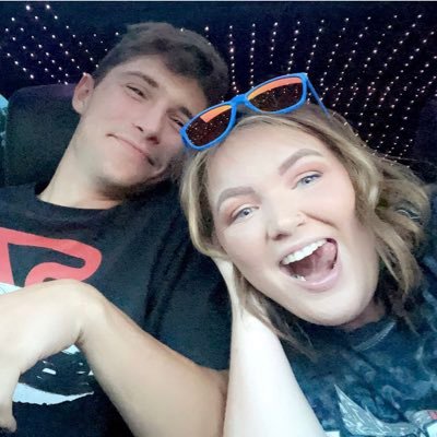 taylormate99x's profile picture. 👻 taylor_mate99x 📷https://t.co/BGvIUClZs7